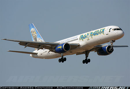 757-maiden-aterrizando