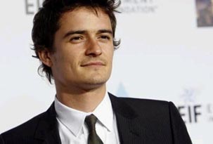 Actriz va presa por robarle a Orlando Bloom