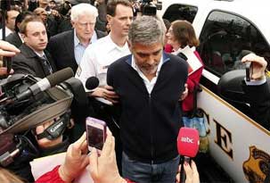 George Clooney arrestado en Washington