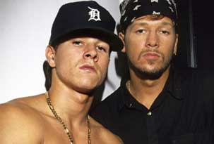 Hermano de Mark Wahlberg llega al país con los New kids on the block