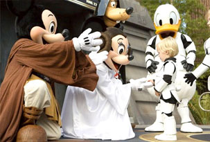 Disney compró Lucas Films y lanza una 7º de Star Wars