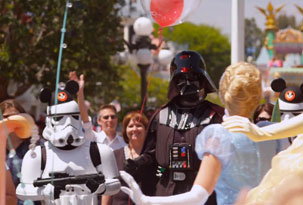 Disney hizo video de Darth Vader paseando por Magic Kingdom