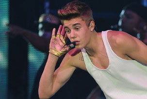 A la inversa del mundo: Bieber duplicó las ventas en su nueva película