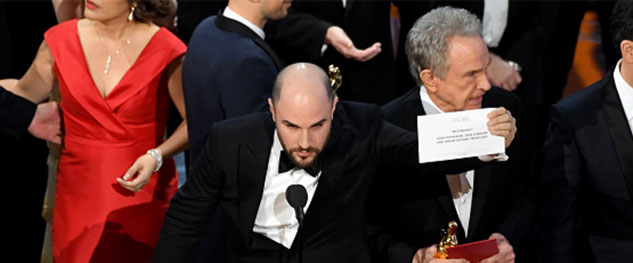 Papelón en los Oscar: se confundieron de ganadora