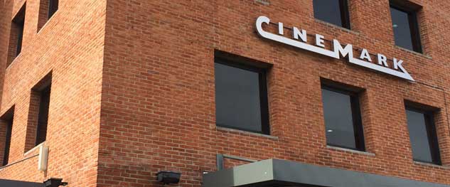 Cinemark pone todo a la mitad por sus 20 años