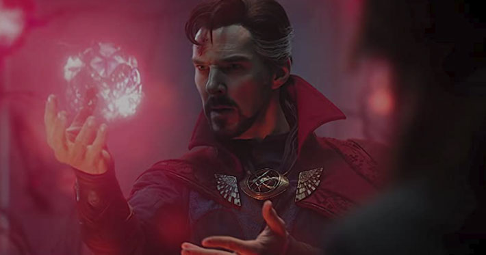 Más de 550 cines proyectan Doctor Strange 2